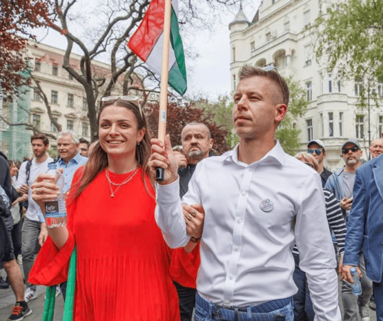 Magyar Péter reakciója Vogel Evelin hazug propaganda interjújára