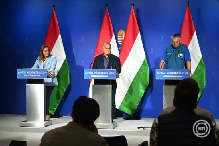 Árvíz – Orbán Viktor: a hétvégére a készenléti szint fenntartása a feladat