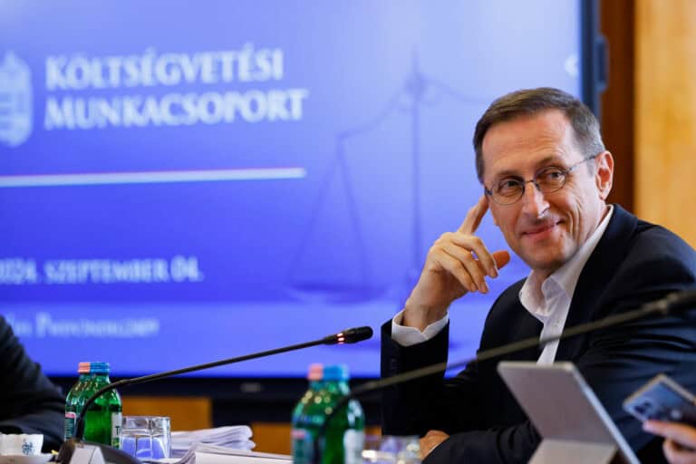 Varga Mihály: januárban ismét nyugdíjemelés lesz