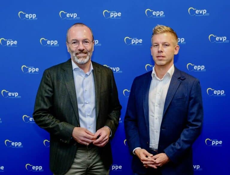 Magyar Péter Manfred Weber Orbán Viktor