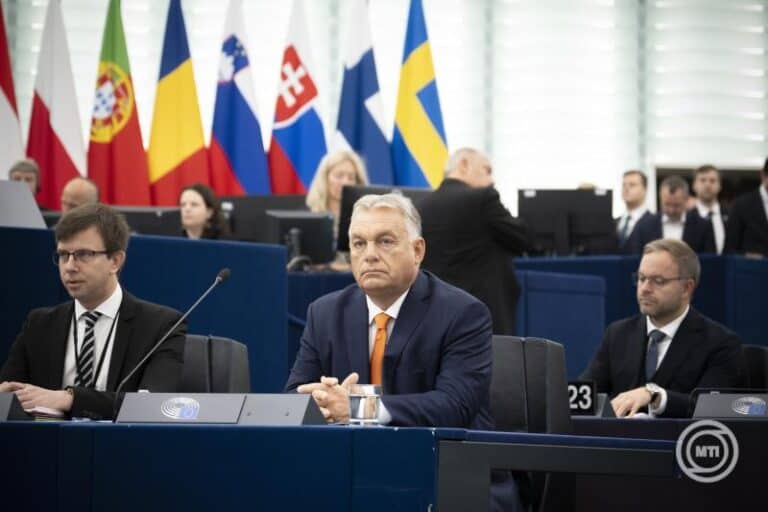 A magyar kormány perel, mert megkerülték egy ukrán támogatási döntésnél