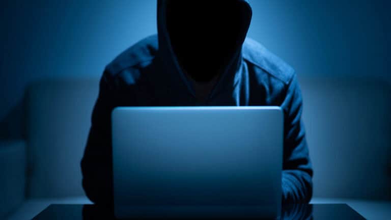 ESET: pszichológiai manipulációval csalják csapdába a kiberbűnözők a felhasználókat adatszerzés céljából