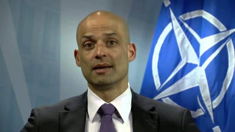 NATO-vezető: Kilátás van egy nem hagyományos orosz támadásra, amely hatalmas károkat okozhat