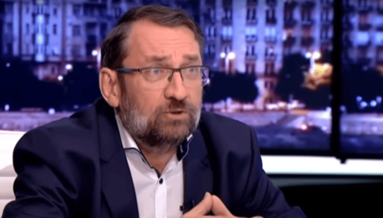 Komáromi Zoltán: A kormánynak elgurult a gyógyszere, ha tovább veszélyezteti a gyógyszerellátás biztonságát