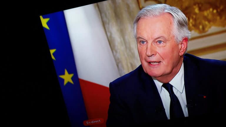 Megbukott a francia kormány: Michel Barnier bizalmatlansági szavazás után távozott