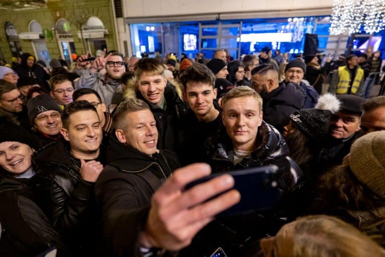 Magyar Péter: A kormány a TISZA nyomására a zöldségek és gyümölcsök áfakulcsának csökkentésén dolgozik