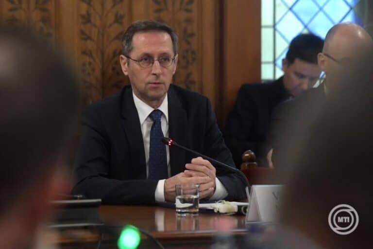 Varga Mihály: A jegybank elsődleges célja az árstabilitás fenntartása