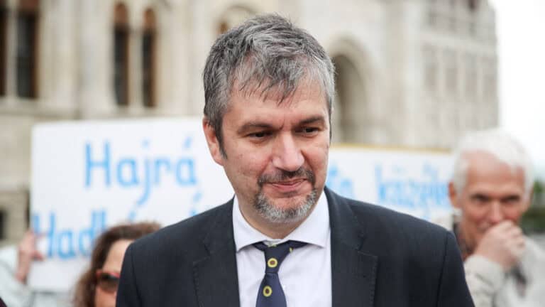 Hadházy Ákos is megszólalt a Tiszaörsön uniós pénzből épült piac kapcsán