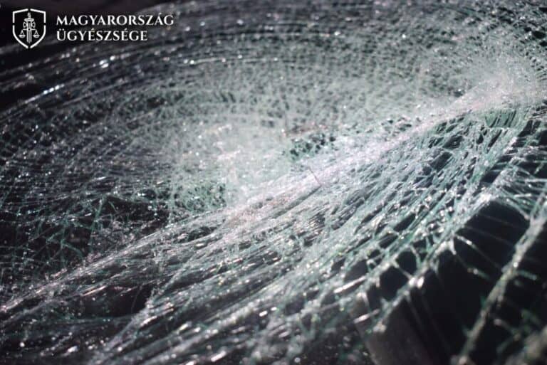 „Bemindenezve” gázolta el a zebrán a gyalogost, maradandó fogyatékosságot okozott a bátonyterenyei férfi