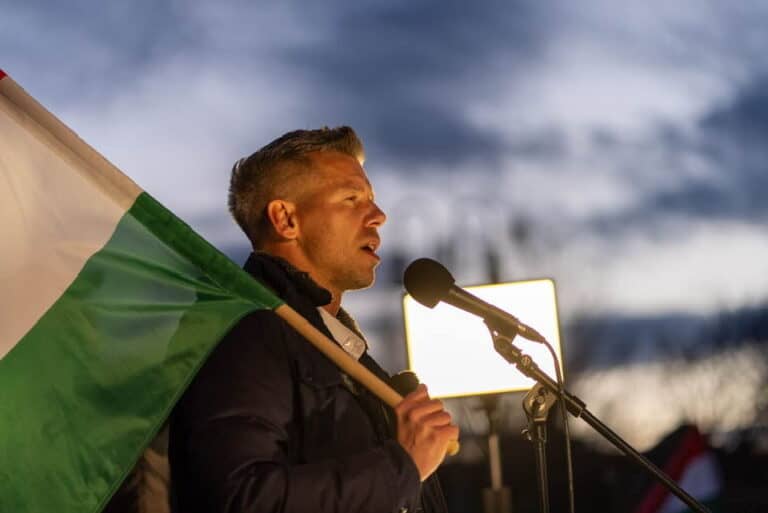 Magyar Péter: a Tisza kiáll az élet-halál harcot vívó magyar mezőgazdasági termelők mellett