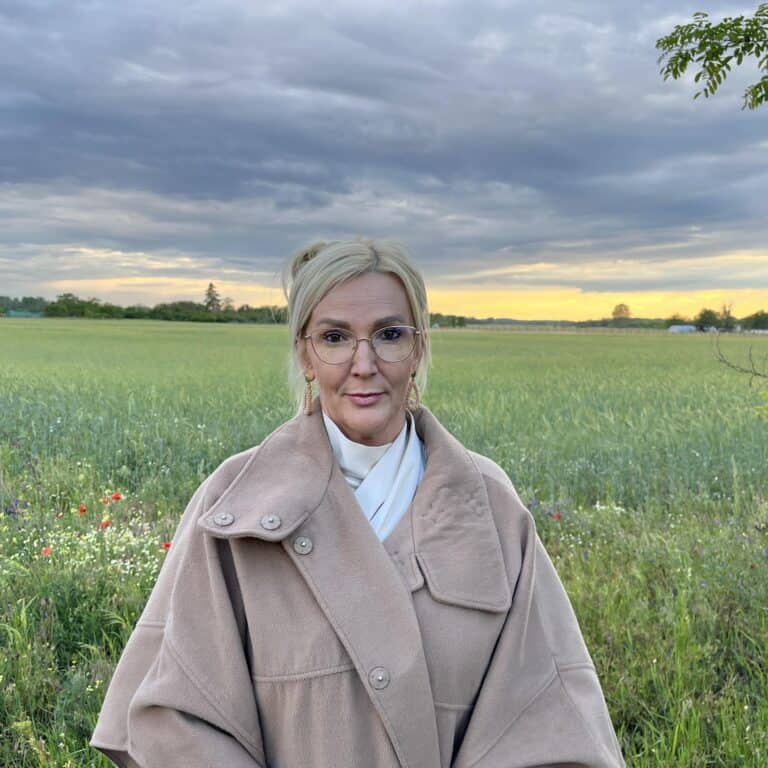 A DK magyarázatot követel a kormánytól, hogy miért tartja vissza az uniós agrártámogatásokat a gazdáktól