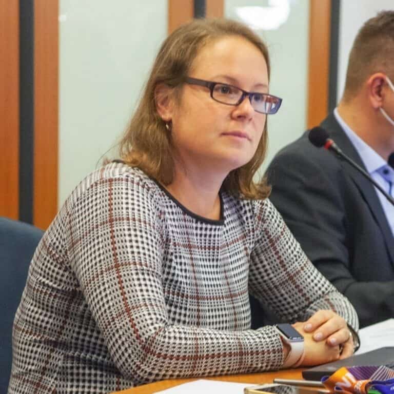 DK: A jobboldali pártok politikai játszmái Budapest jövőjét sodorják veszélybe