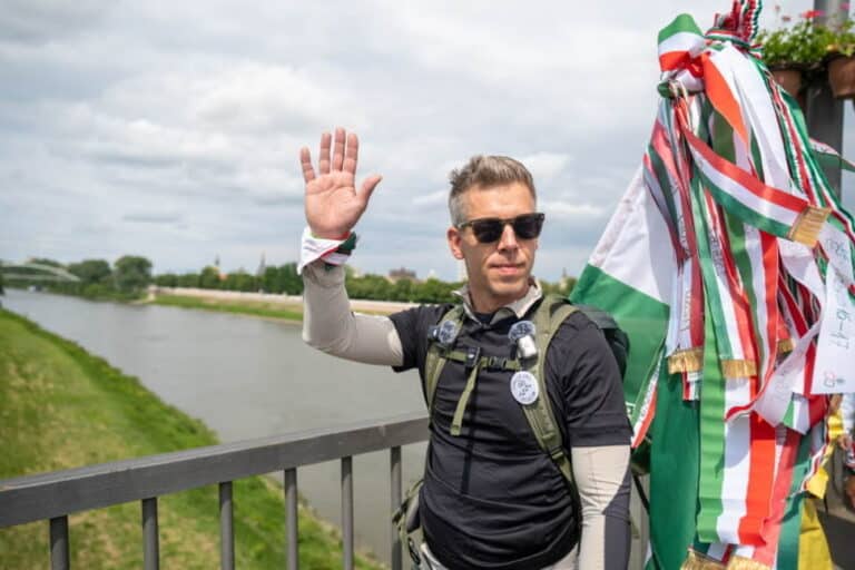 Magyar Péter ma lerántotta a leplet: a Fidesz belső köreiből indult a kémbotrány