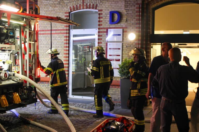 Halottak és sérültek egy kórháztűzben – tragikus tűzeset a geriátriai osztályon