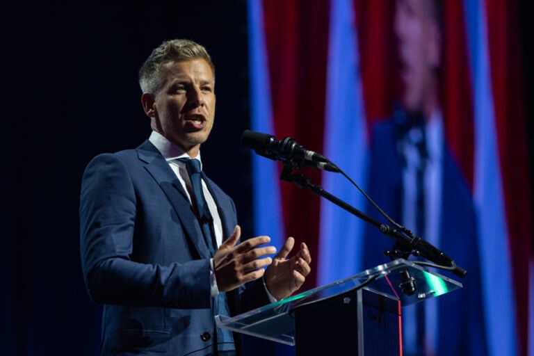 Magyar Péter egészségügyi programot hirdetett, a Tisza már a tervezett minisztérium vezetőinek kiválasztásán dolgozik