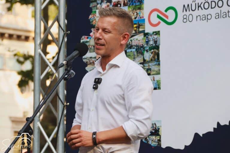 Kötcse üzenete: tisztesség, összefogás és a nap legemberibb pillanata Magyar Péter rendezvényén-Emberségből jelesre vizsgázott Kötcse lakossága