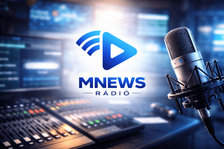 Számítógépes mikrofon és rádióstúdió háttér, MNews rádiólogó, online hír- és médiaportál.