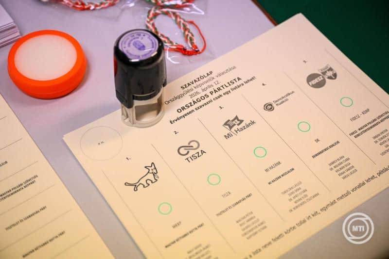 Szavazólap, ahol a választók leadhatják szavazatukat az országos választásokon.