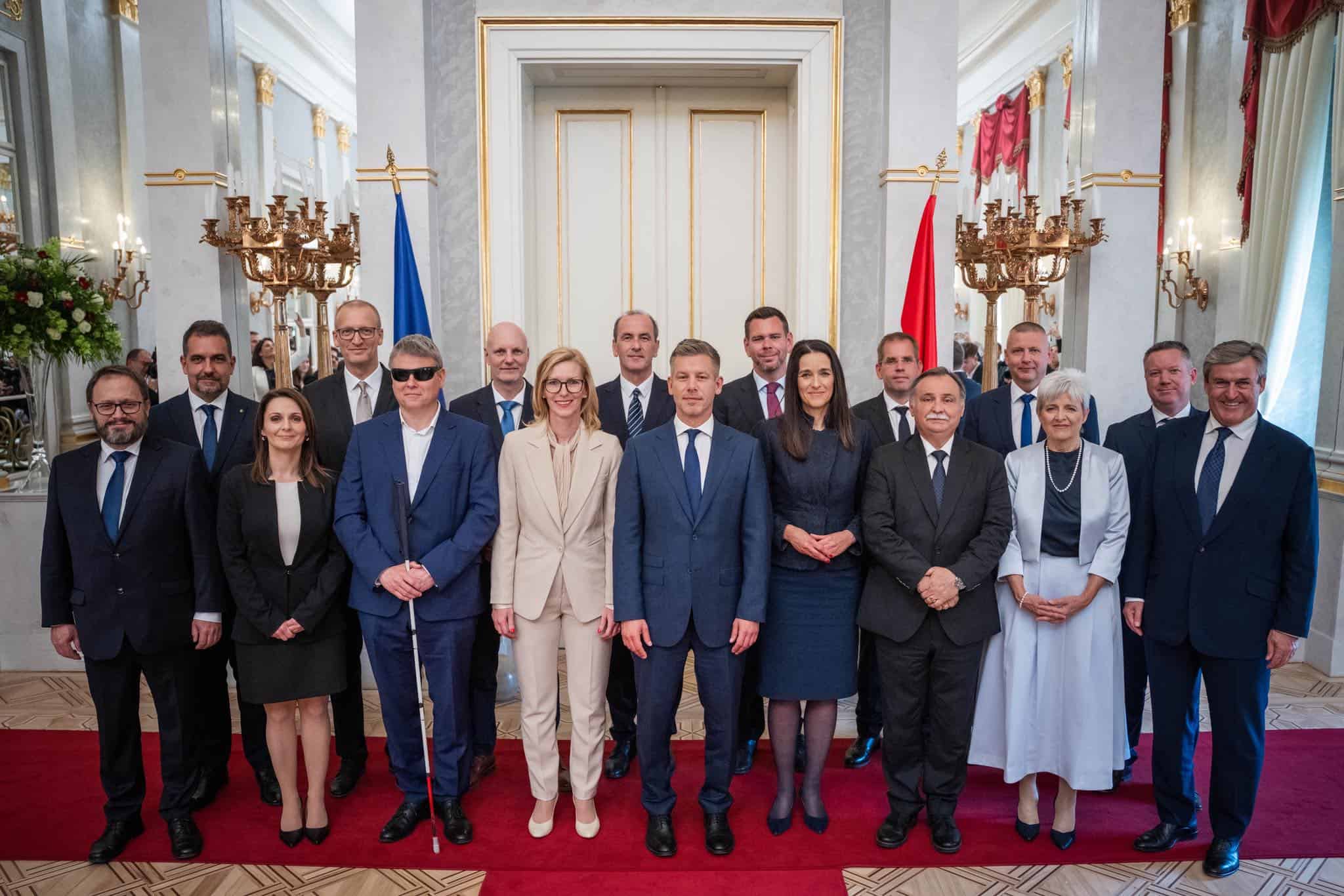 Sulyok Tamás nélkül készültek a miniszterek a Tisza-kormány kinevezési okmányainak átvételére.